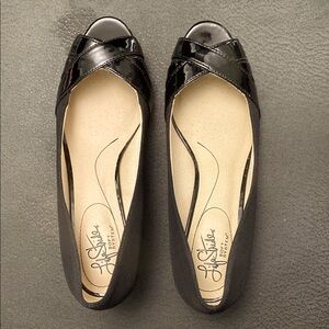 LifeStride women’s shoes . Black . Size 8